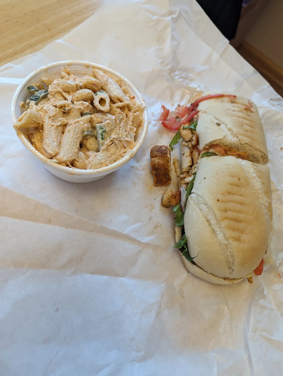 Red Pepper Chicken Grinder