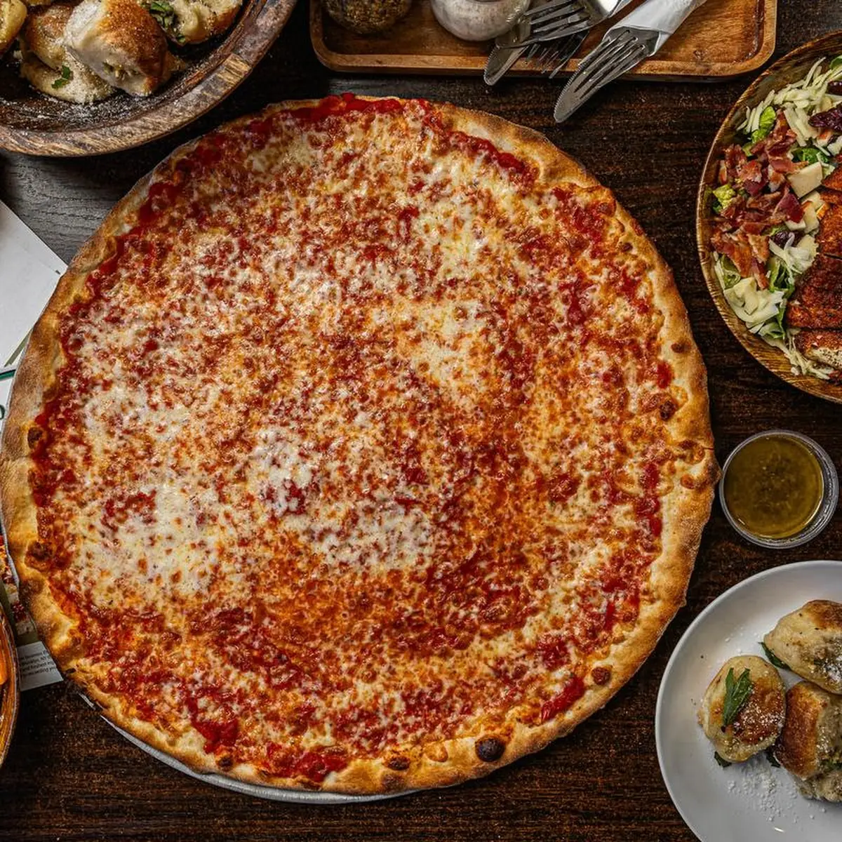 Caesar Pizza