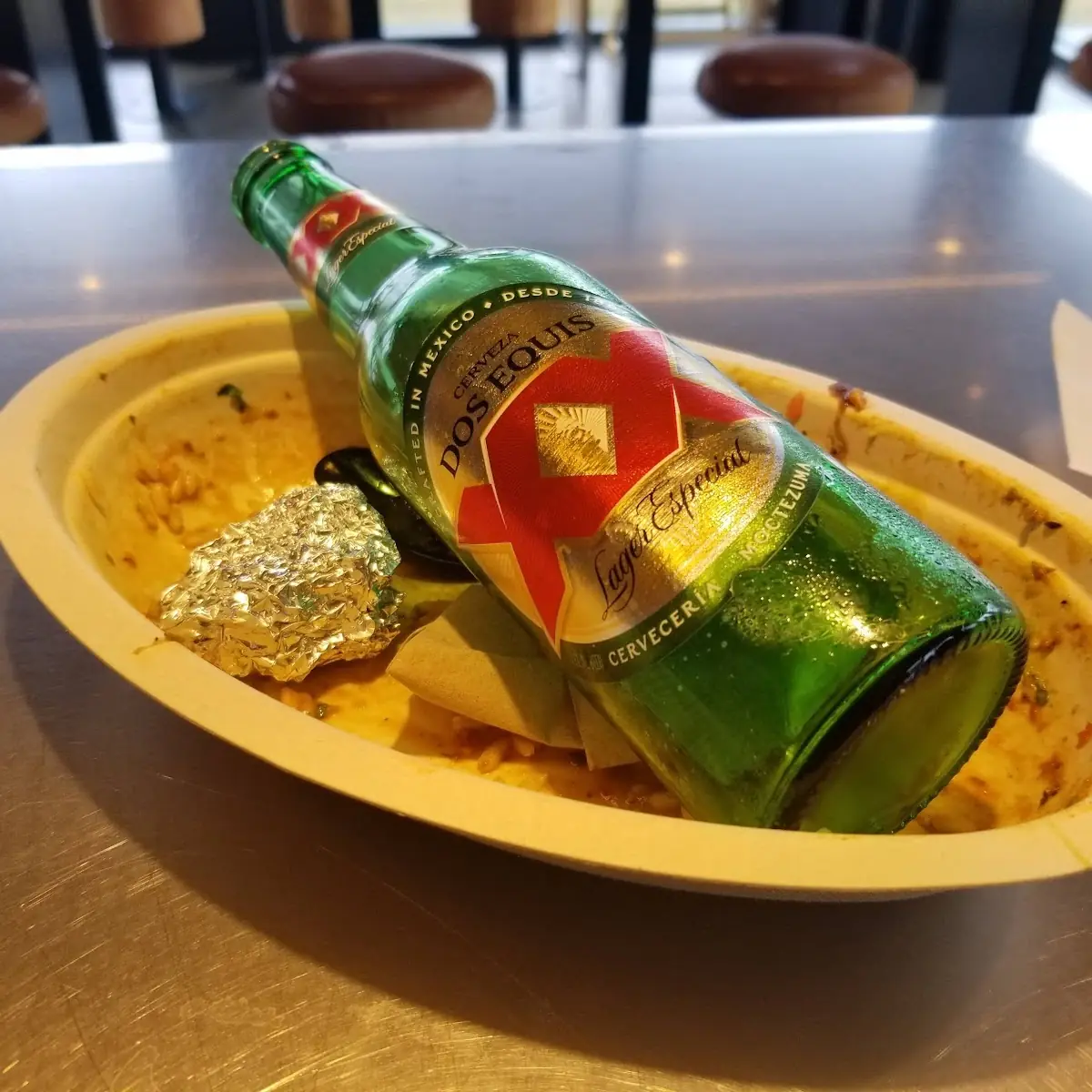 Sofritas Bowl & Dos Equis Lager