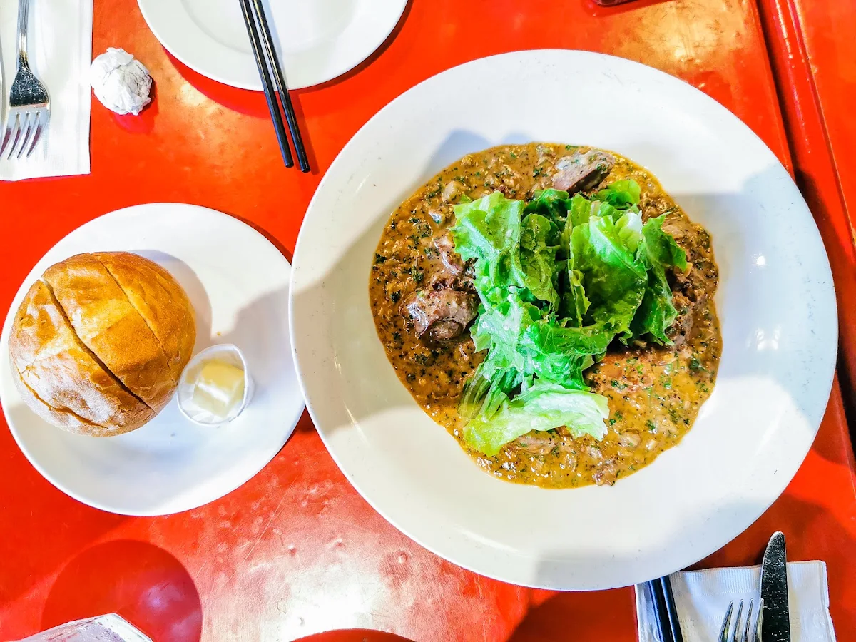 Chicken Liver, Linh Café