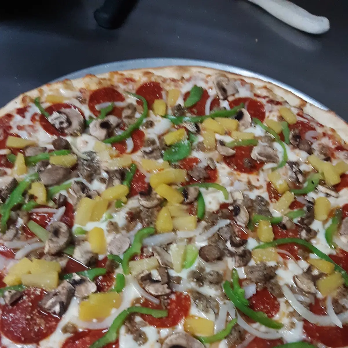 Supreme with Banana Peppers