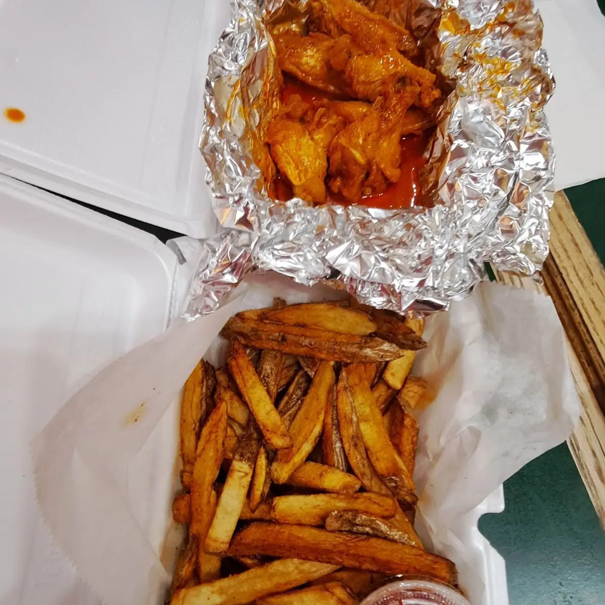Hand Cut Fries BBQ Wings