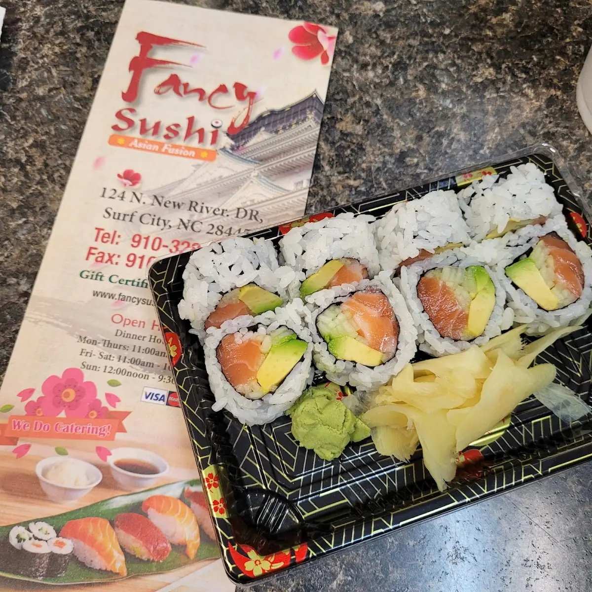 Spicy Salmon Avocado Roll