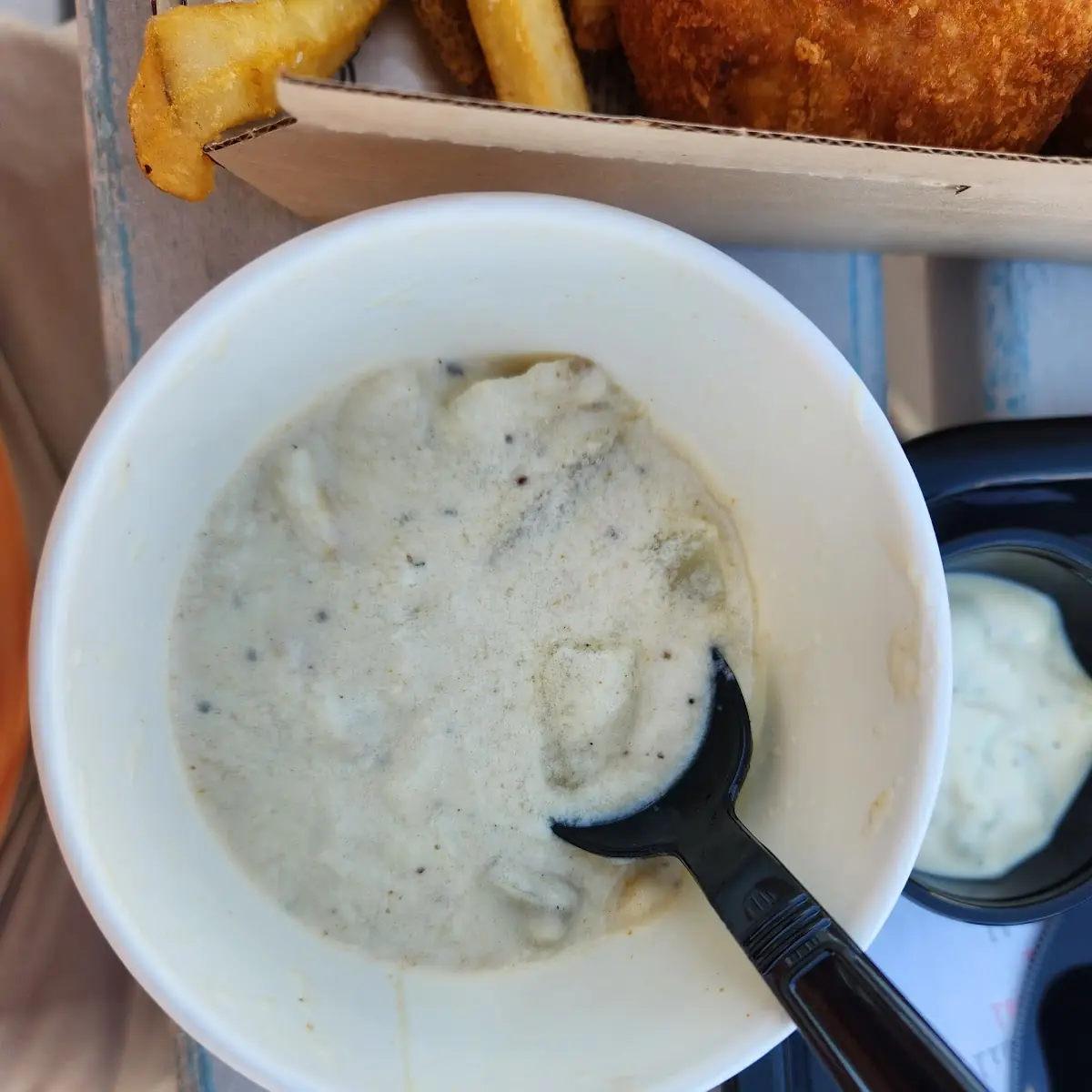 QUART NE Clam Chowdah