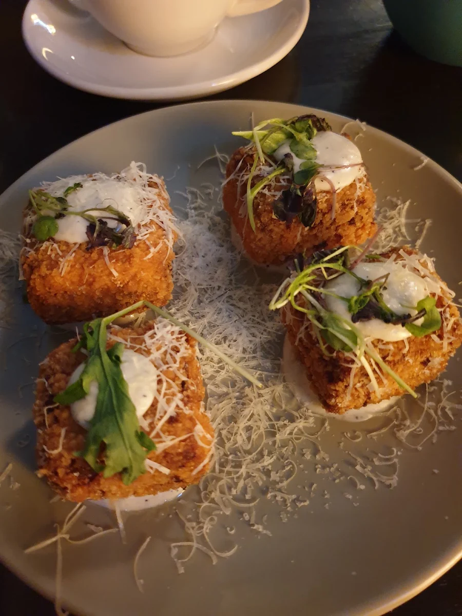 Croquettes Shredded Pork, The Mallow
