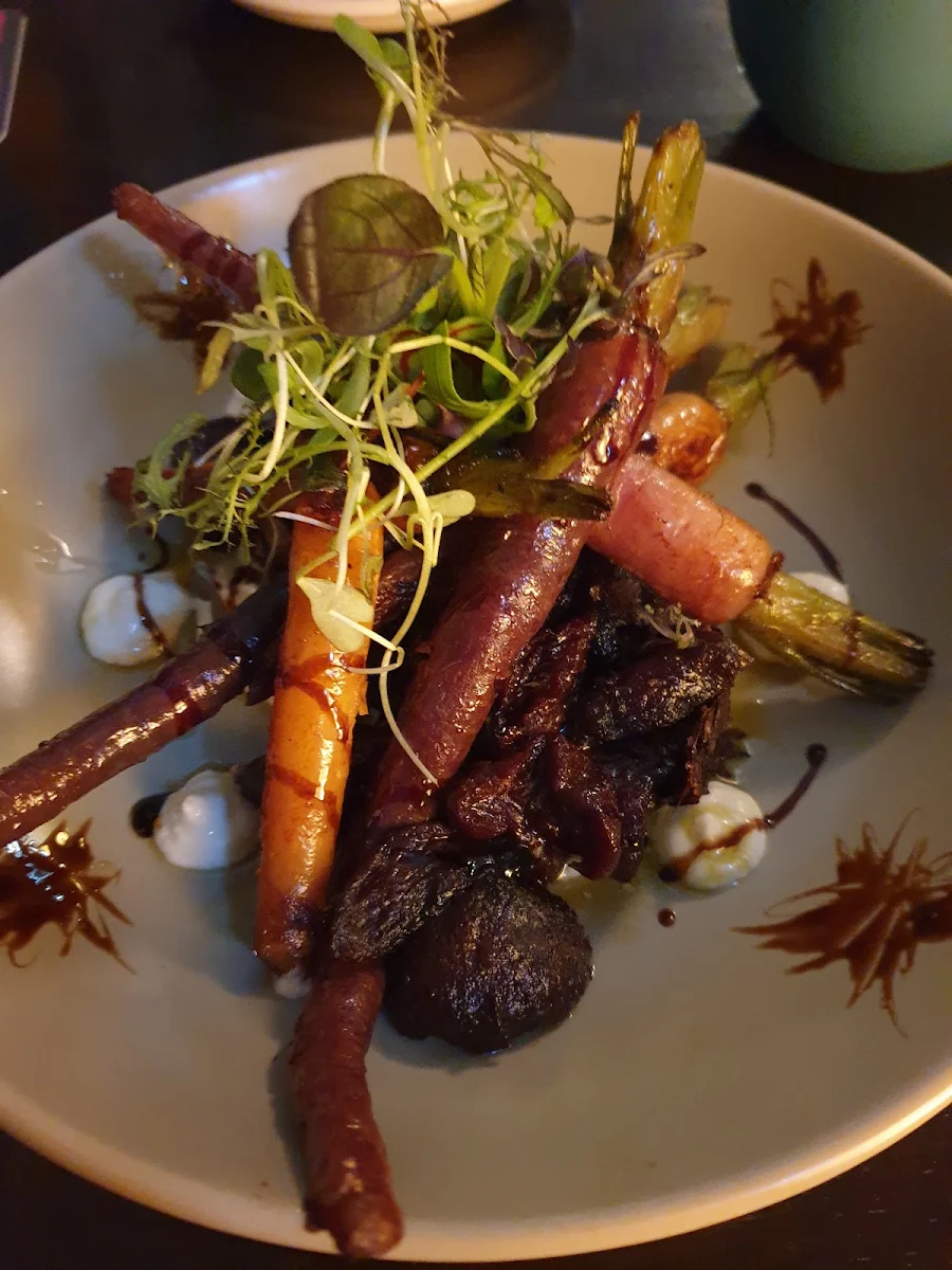 Dutch Carrots and Beetroot Medley, The Mallow