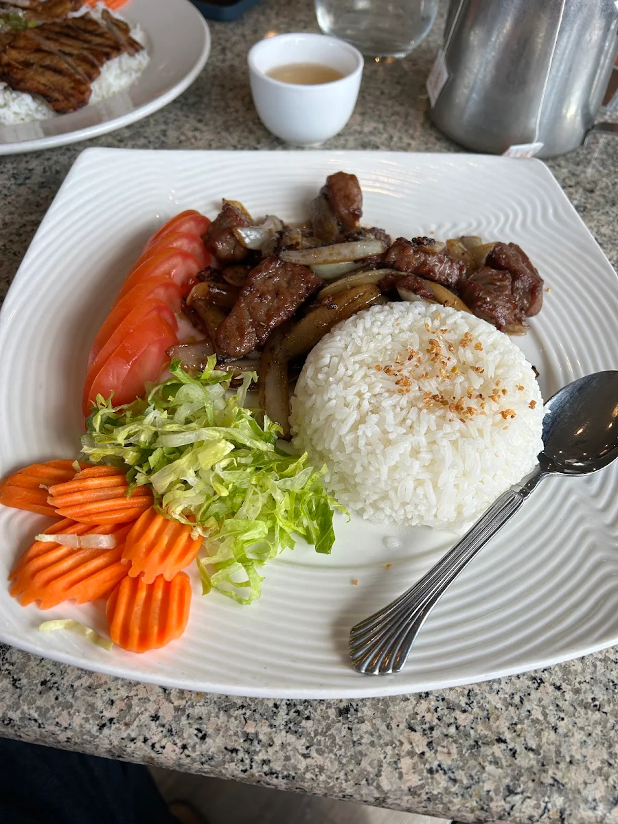 Grilled Pork on Rice 39