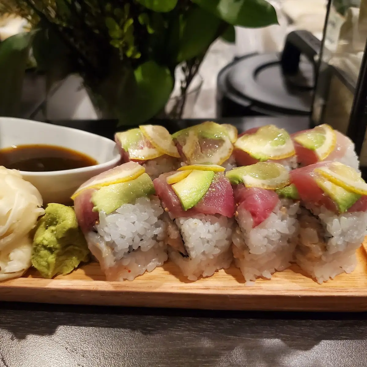 Pink Lady Roll