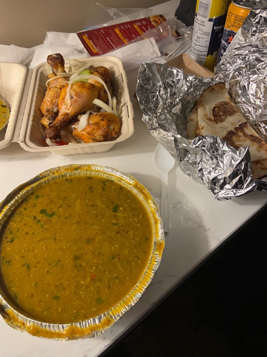 Chicken and Nan, Kootenay's Taste of India