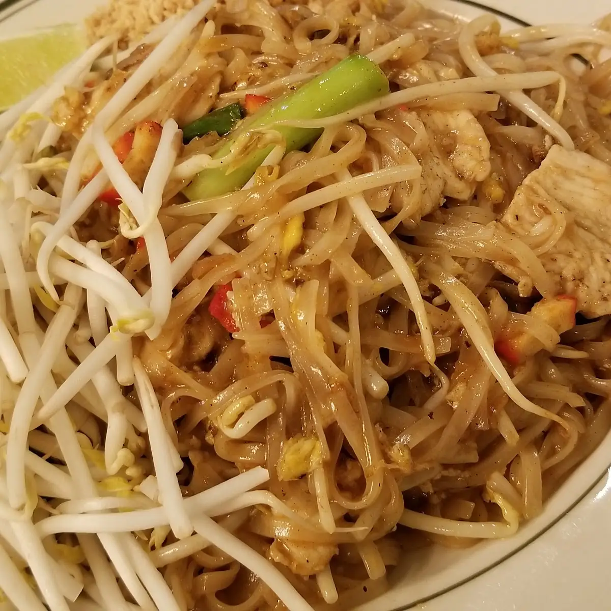 Chicken Pad Thai
