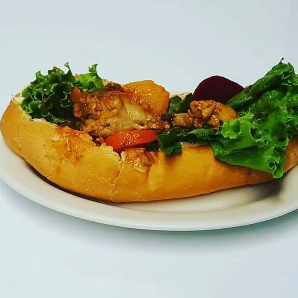 Pan Relleno de Pollo Salvadoreno