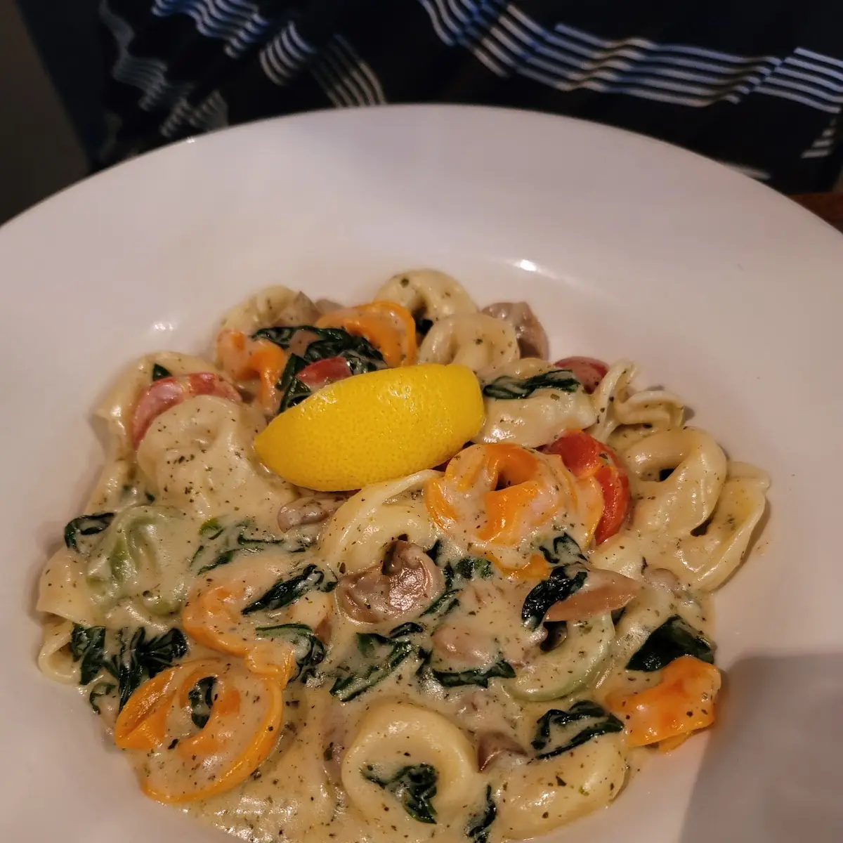 Pesto Tortellini Florentine, Le Grand Saut