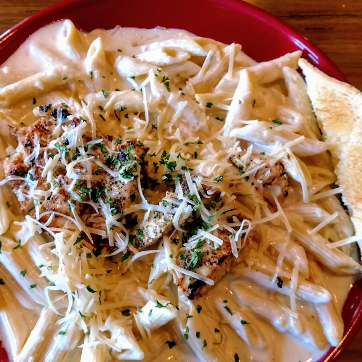 Chicken Alfredo Pasta