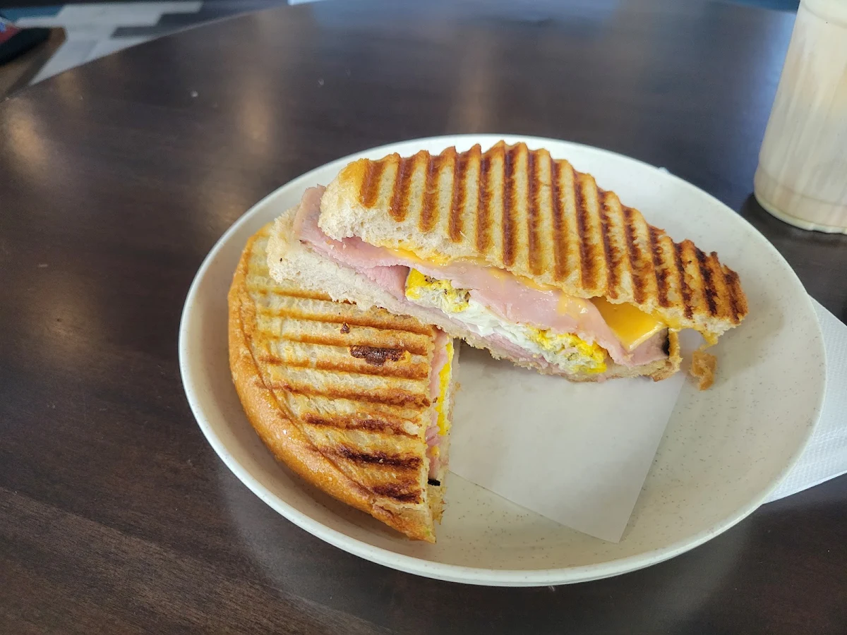 Classic Breakfast Sandwich