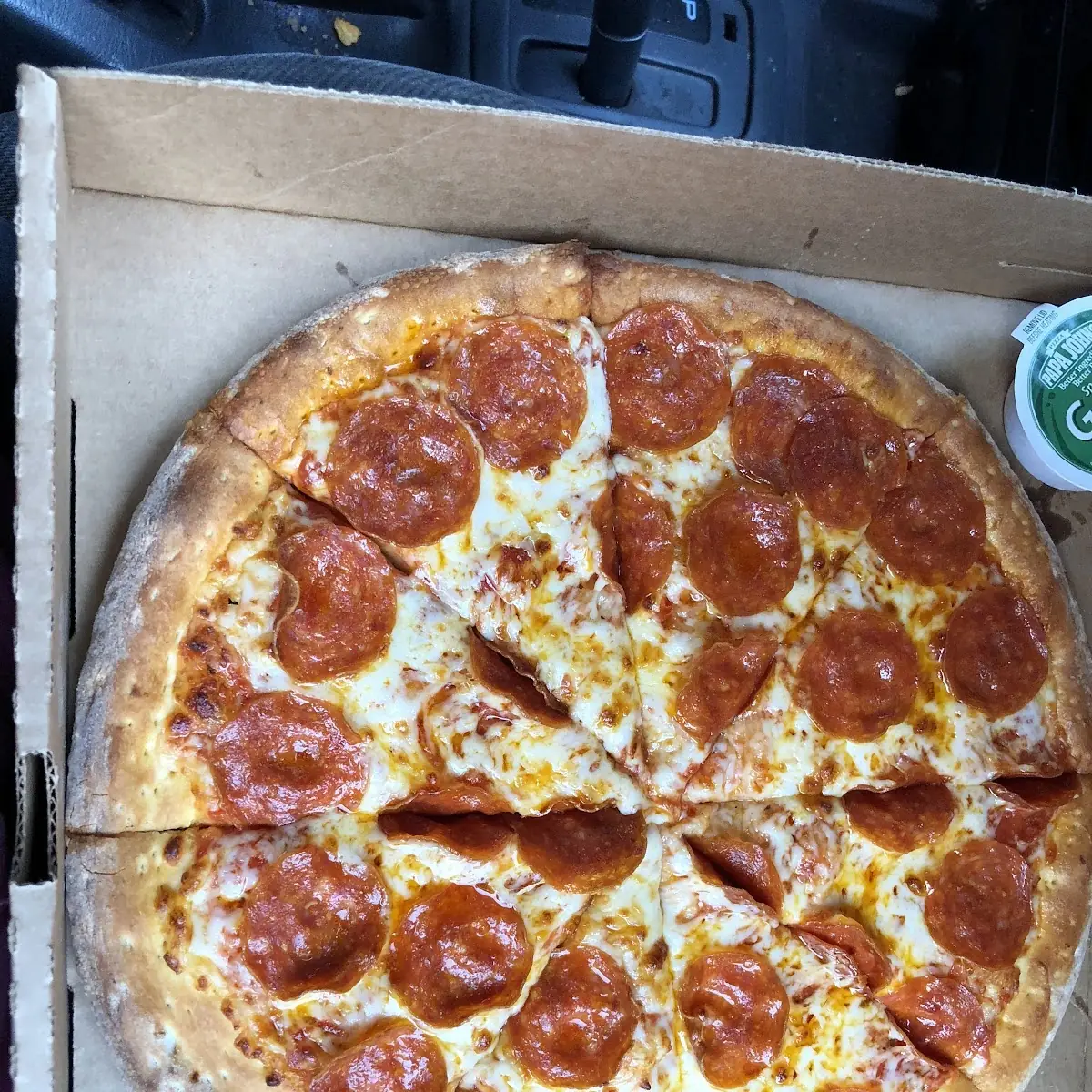 Medium Pepperoni Pizza