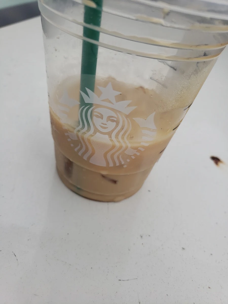 Iced Caramel Macchiato