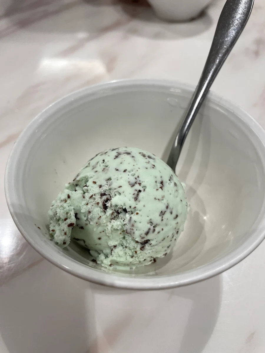 Mint Ice Cream, Sushi Island