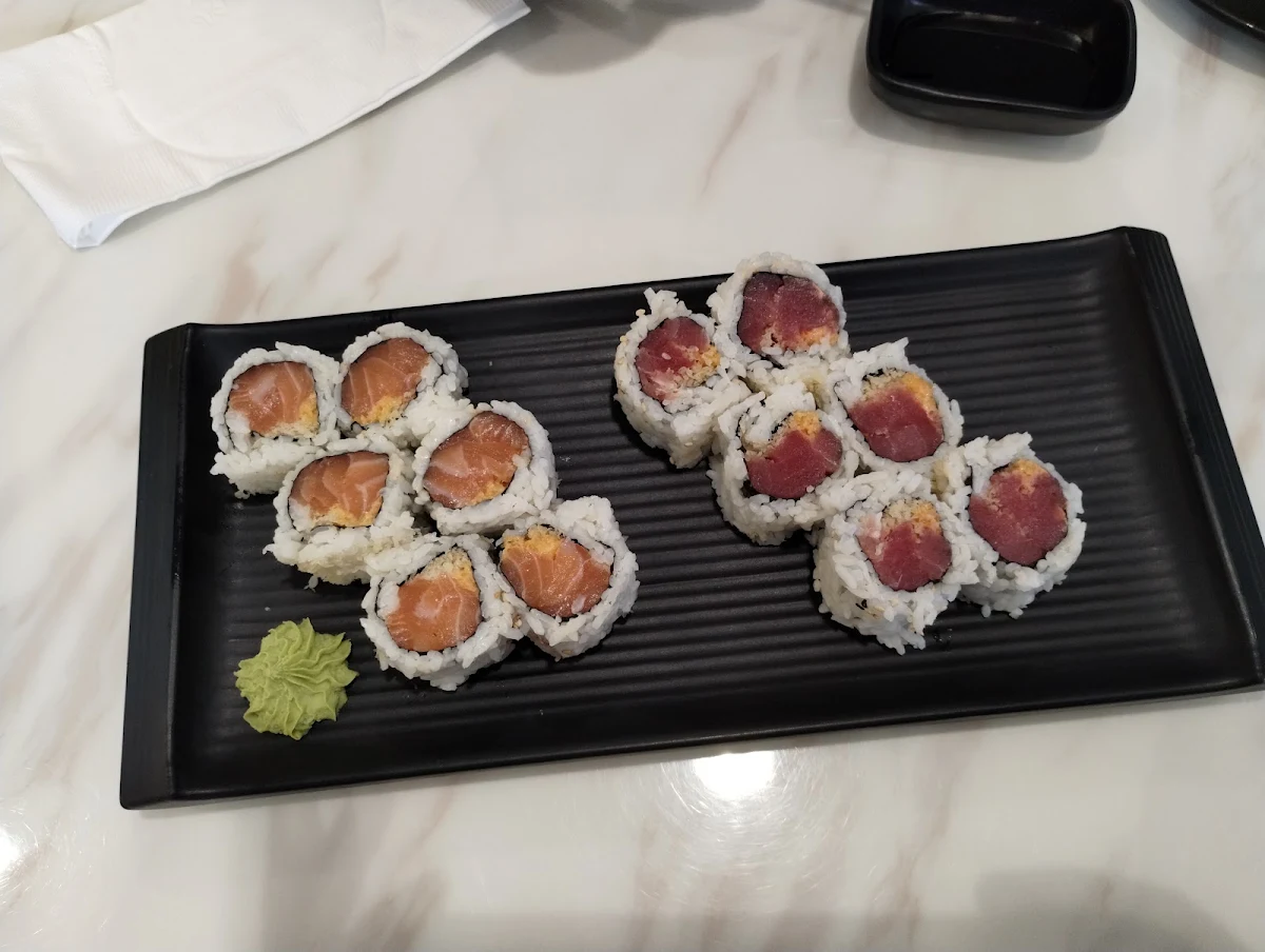 Spicy Salmon Roll and Spicy Tuna Roll, Sushi Island