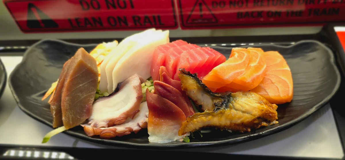 Sushi and Sashimi Combo 23, Sushi Island