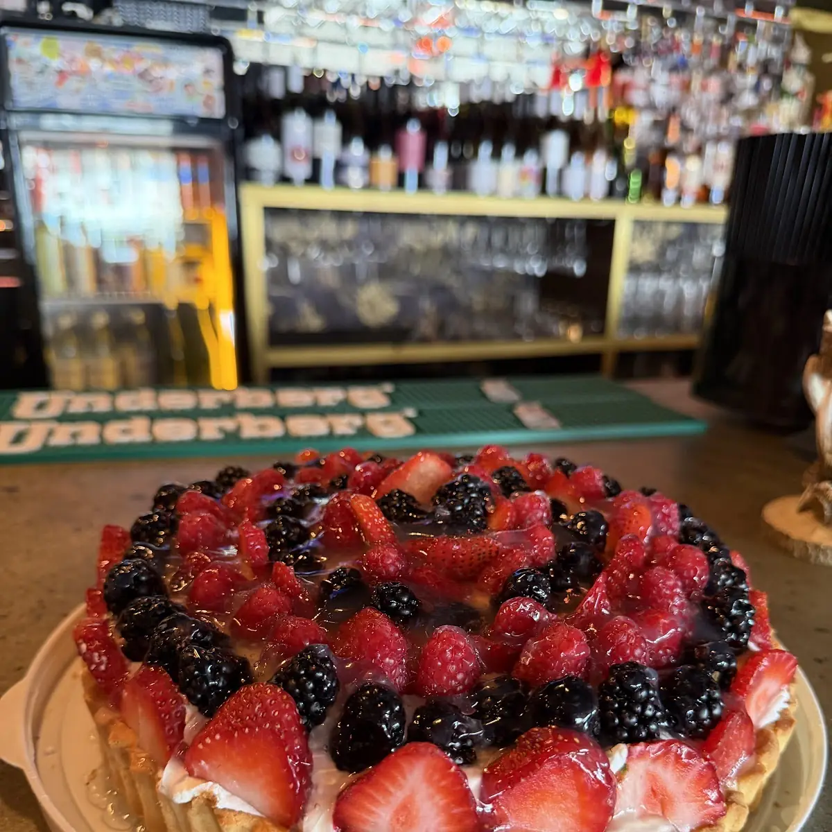Mixed Berry Cream Tort