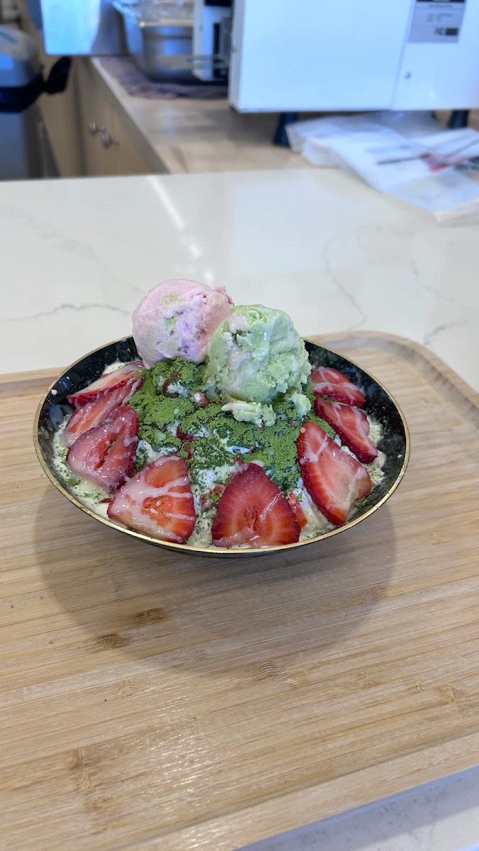 Strawberry Matcha Bingsu