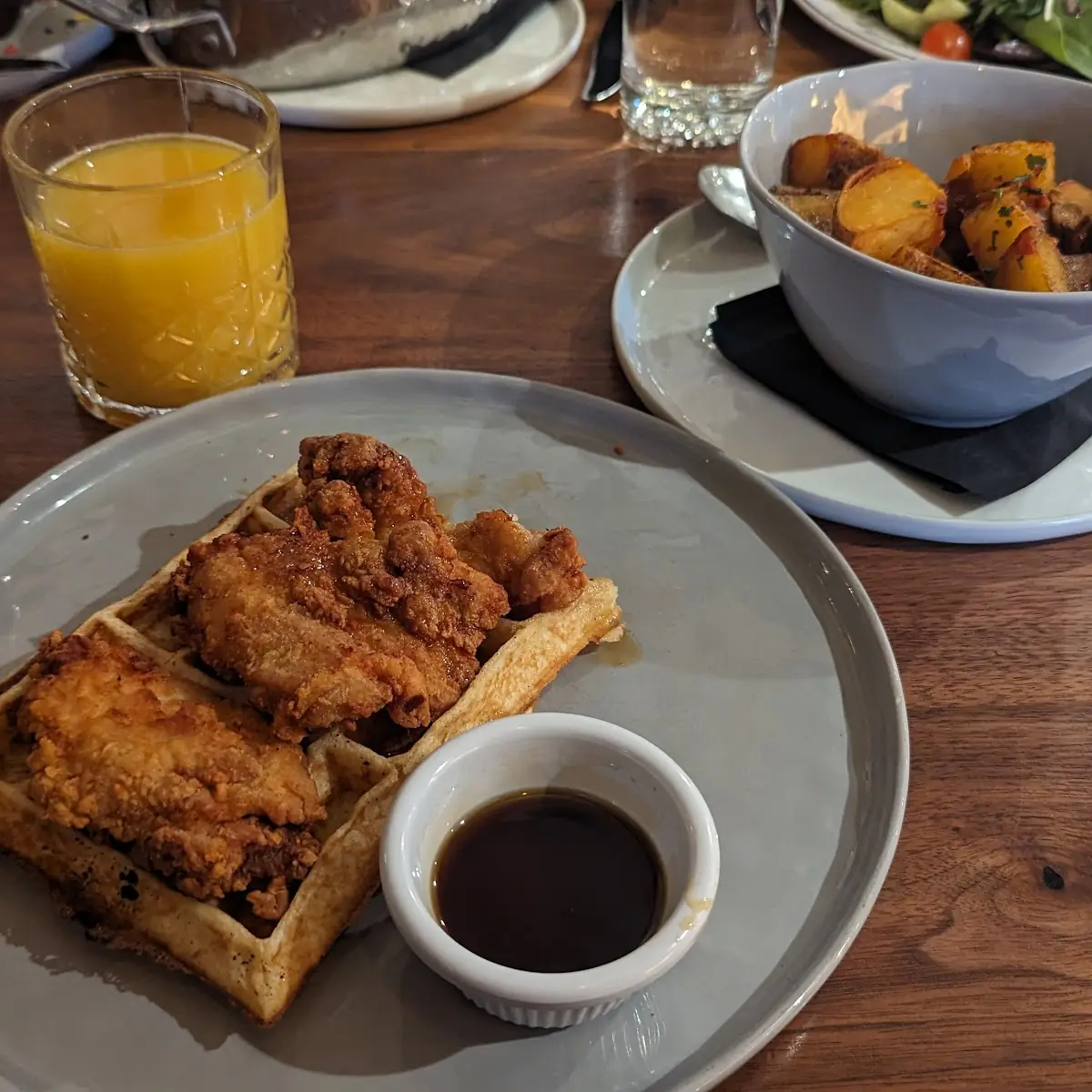 Chicken & Waffles