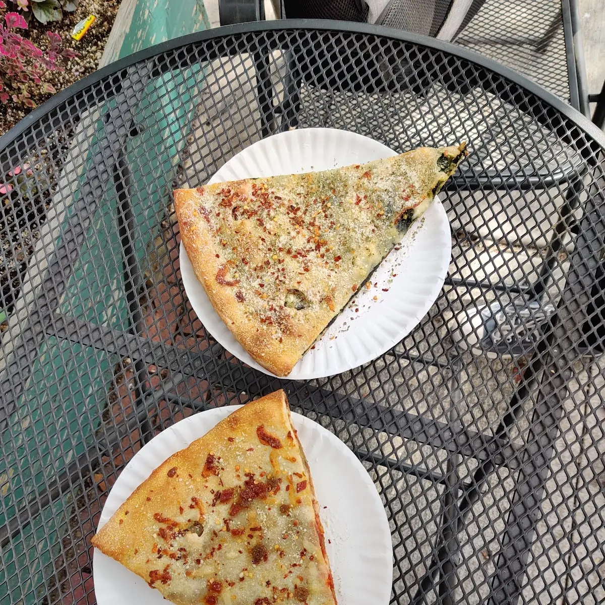 Stuffed Spinach and Cheese Pizza