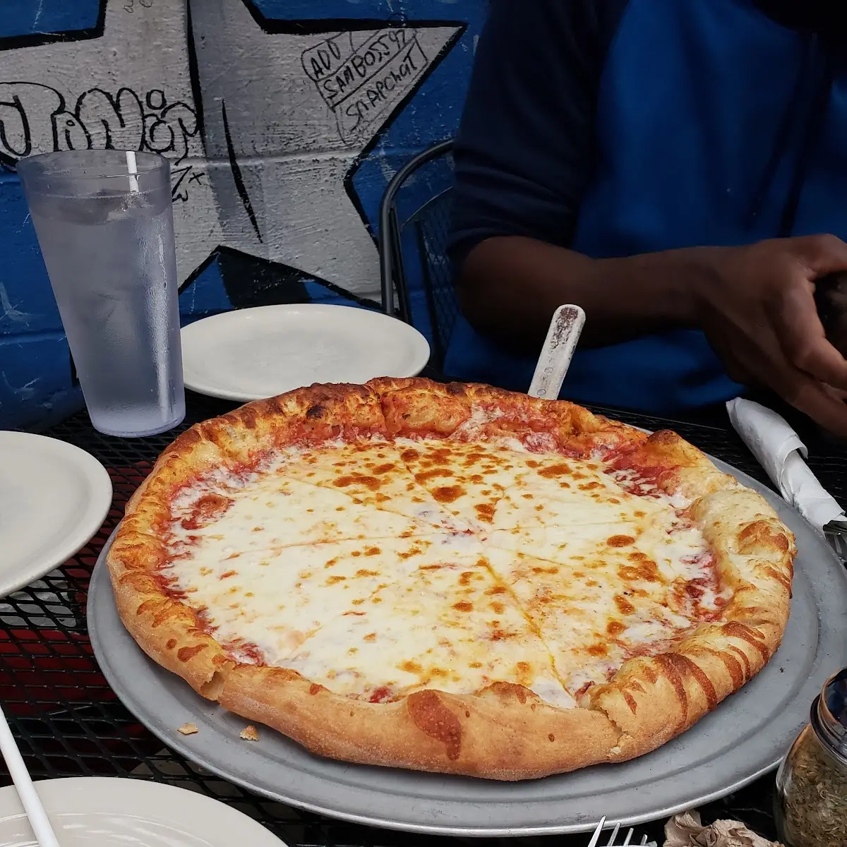 Cheese Pizza 10