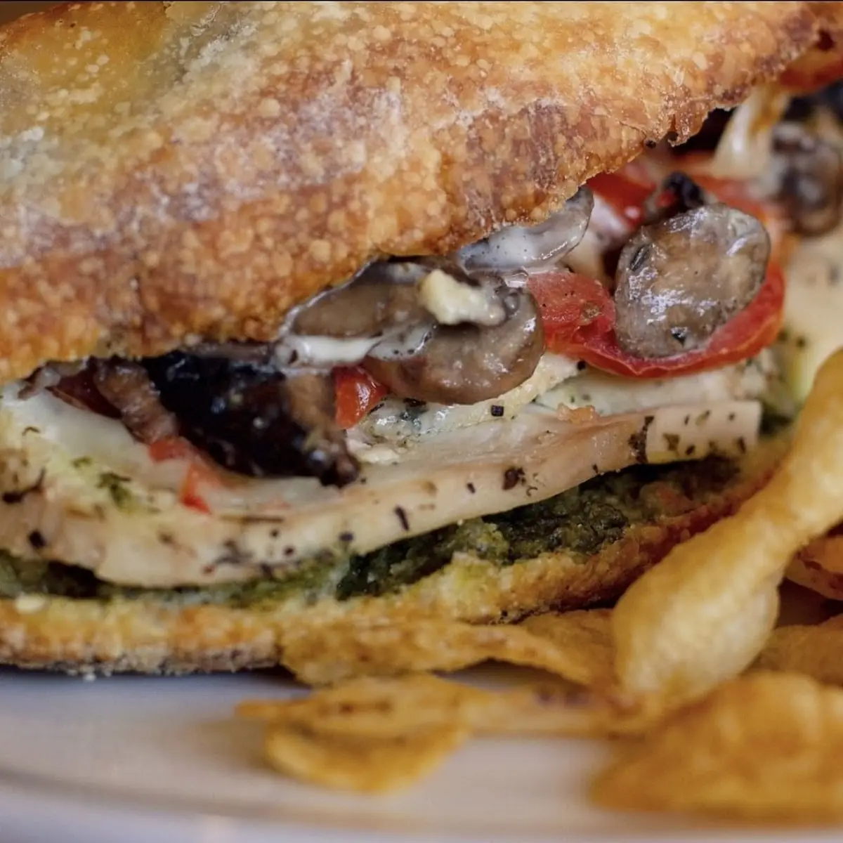 Chicken Pesto Grinder