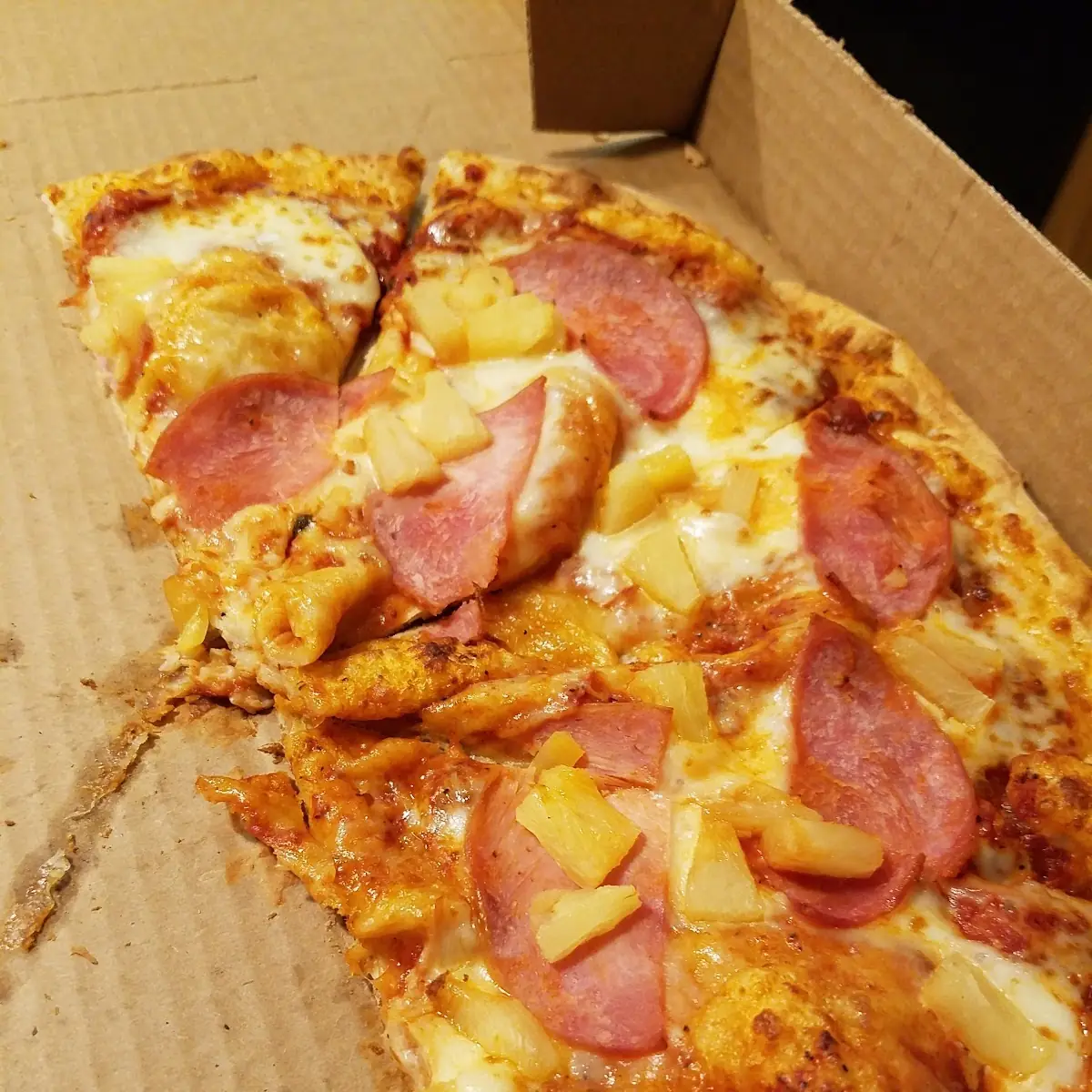 Hawaiian Pizza