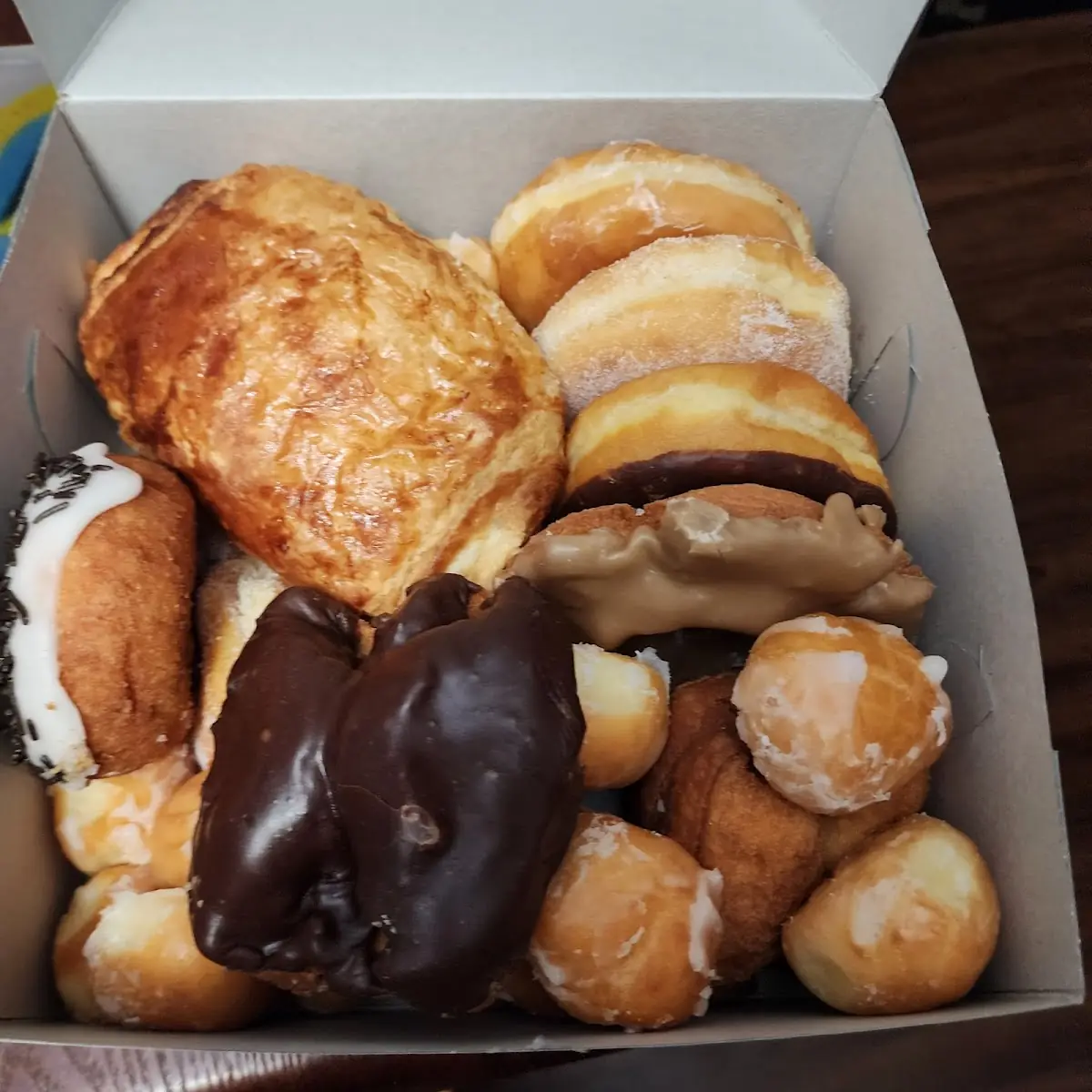 Donut Holes - Dozen