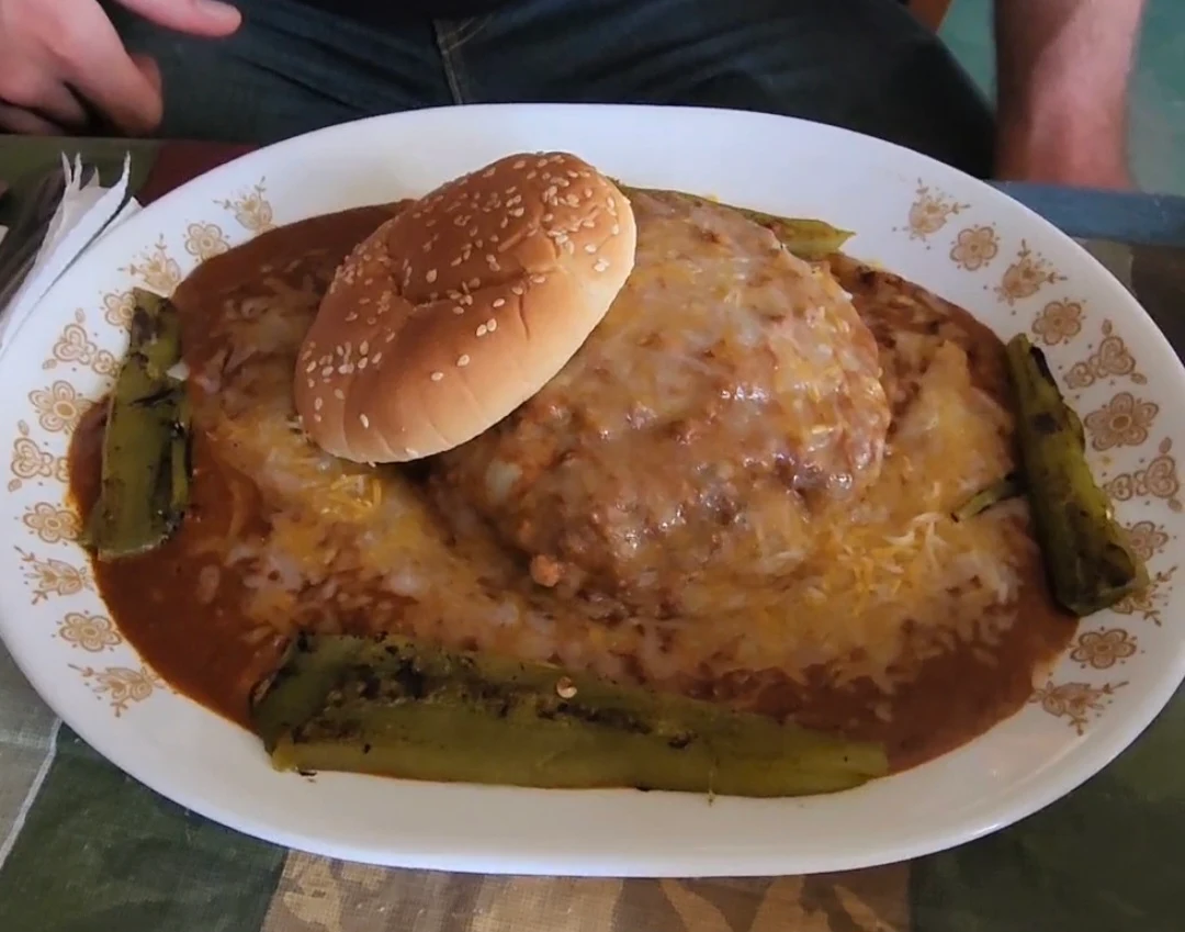 Chili Burger