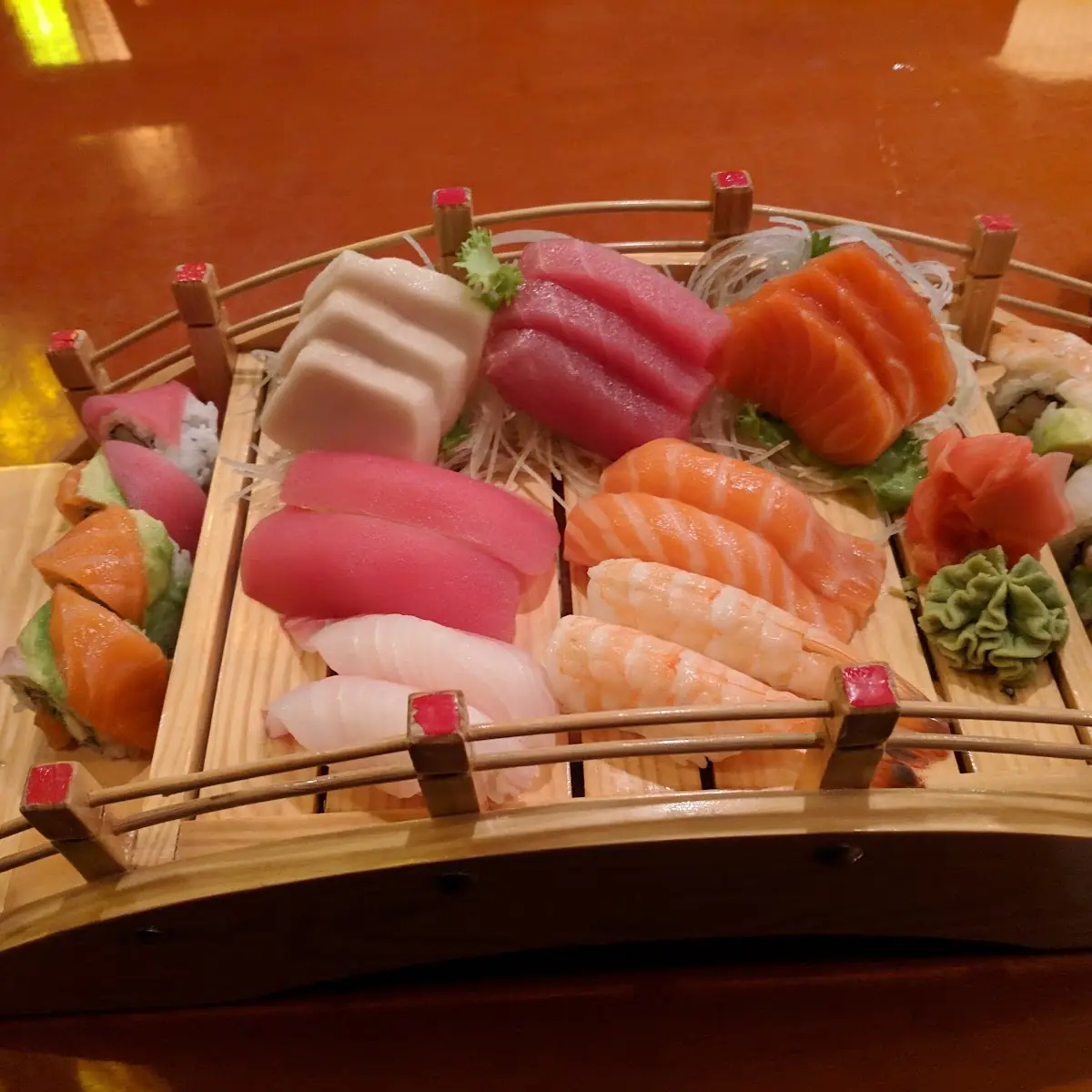Sushi Sashimi Combo