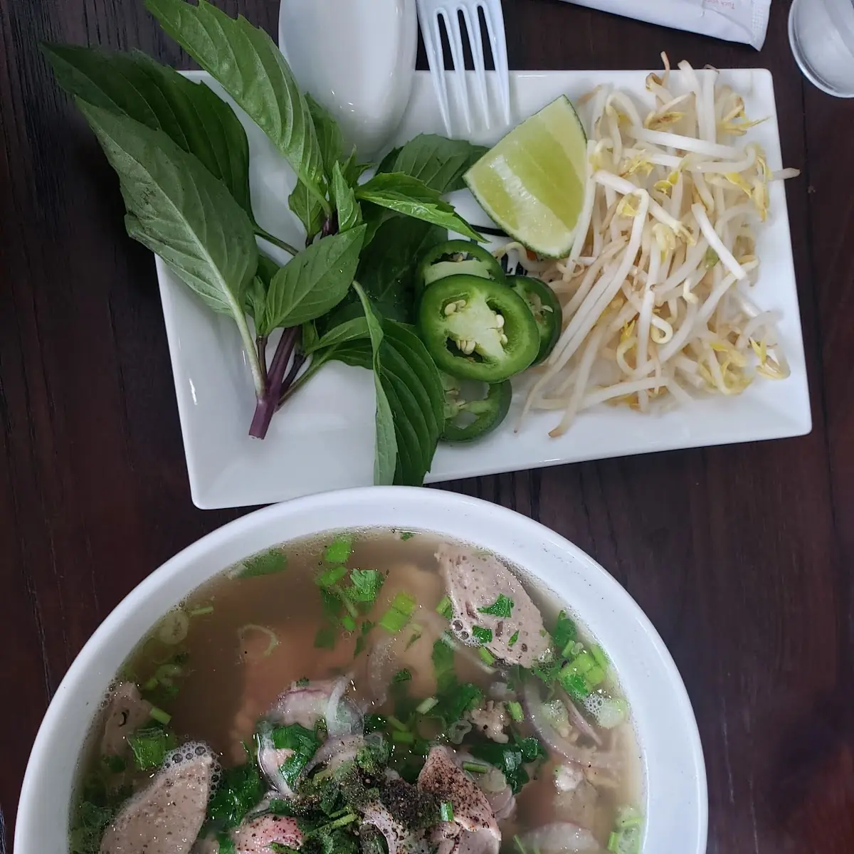 Phở Tái Gân