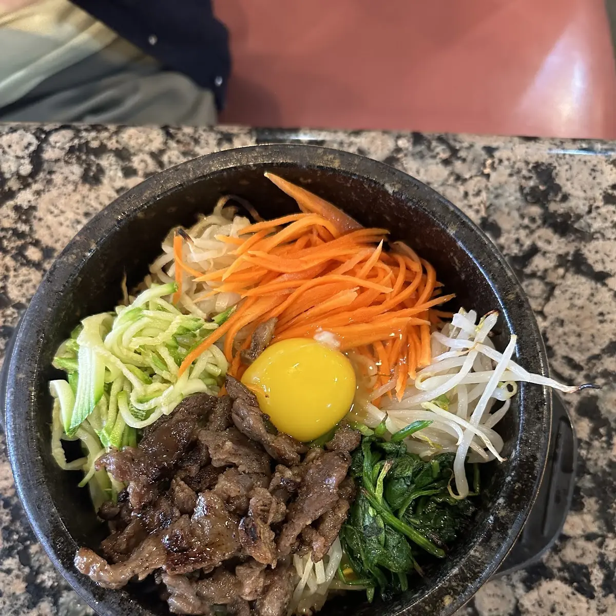 beef bibimbap 비빔밥