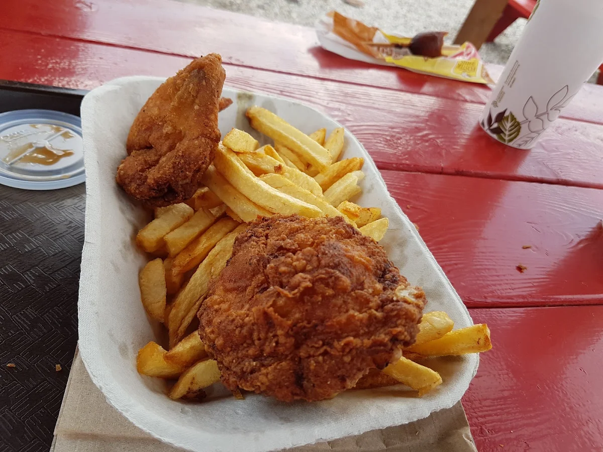 9 Piece Chicken and Chips