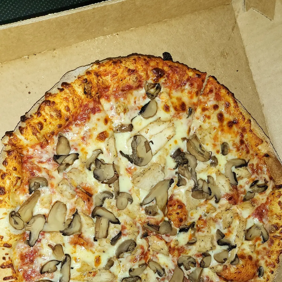 Chicken and Mushroom Pizza