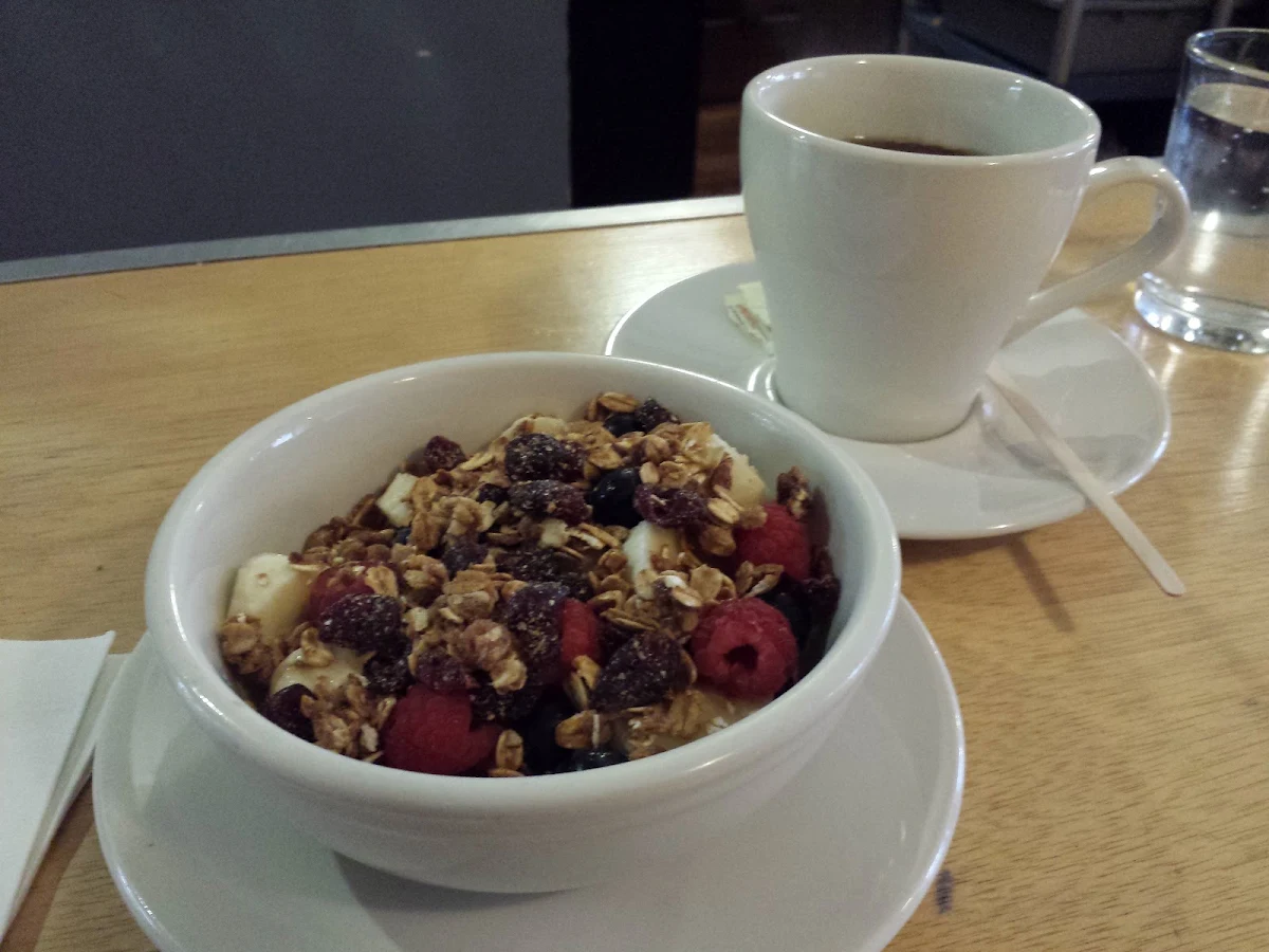 Fresh Fruit with Yogurt and Granola