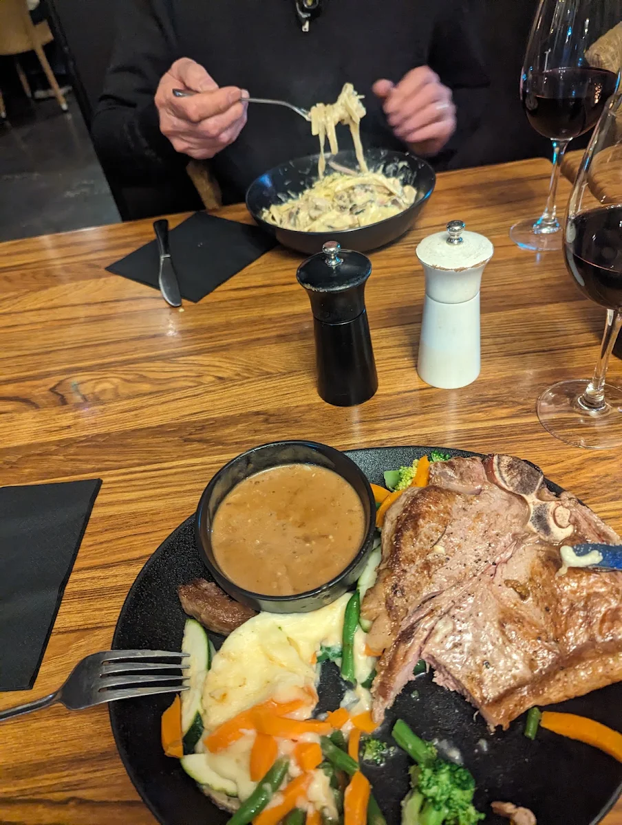 T-Bone Steak, Top Pub