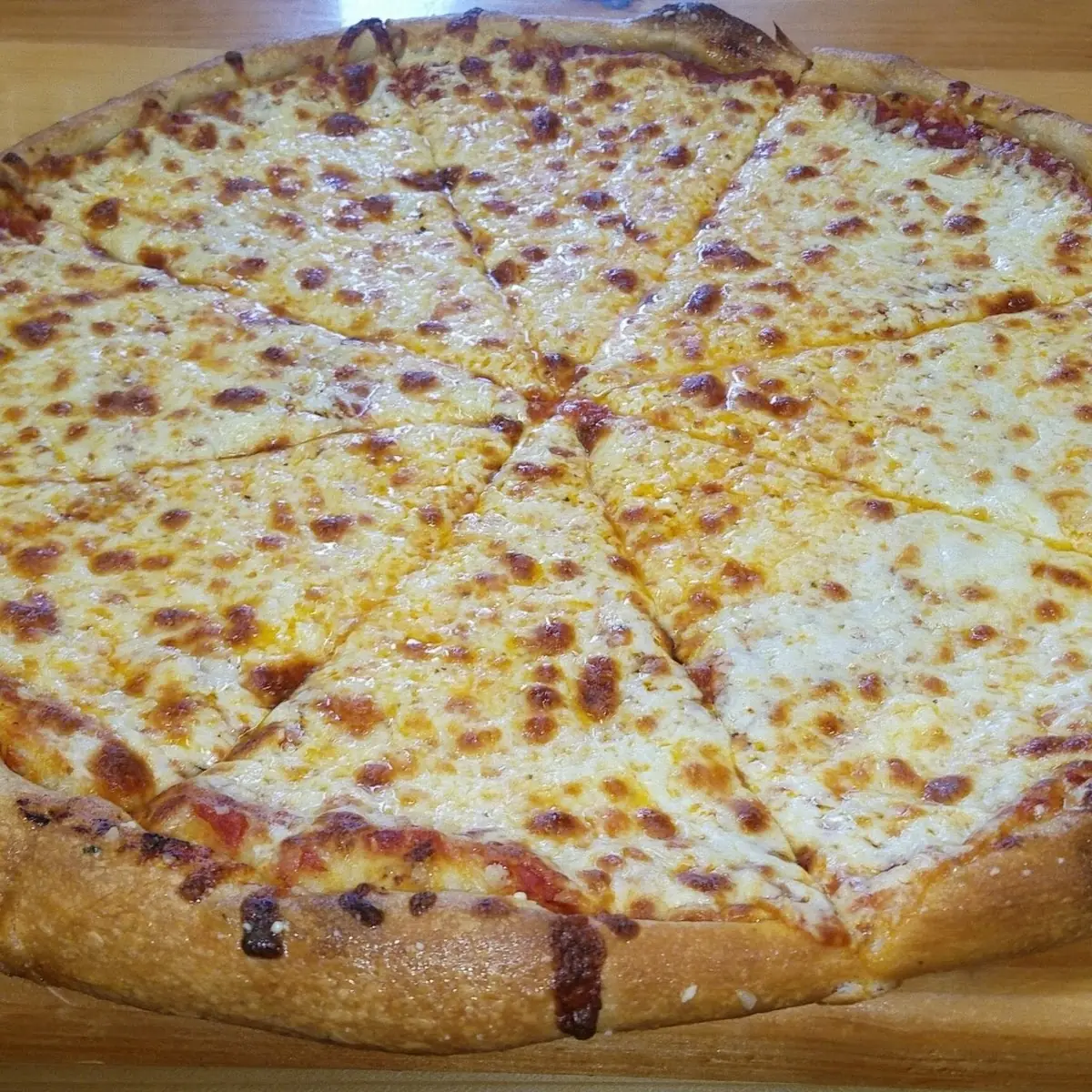 lg Cheese Pizza