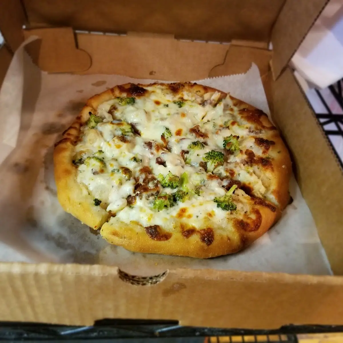 Personal Chicken Bacon Ranch Pizza