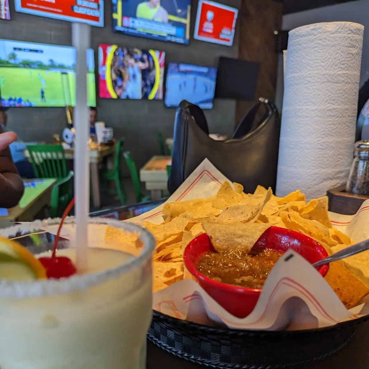 Chips & Salsa