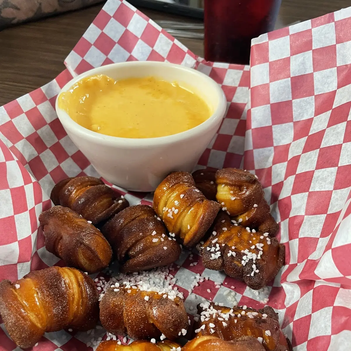 Brew Pub Pretzels & Beer Cheese