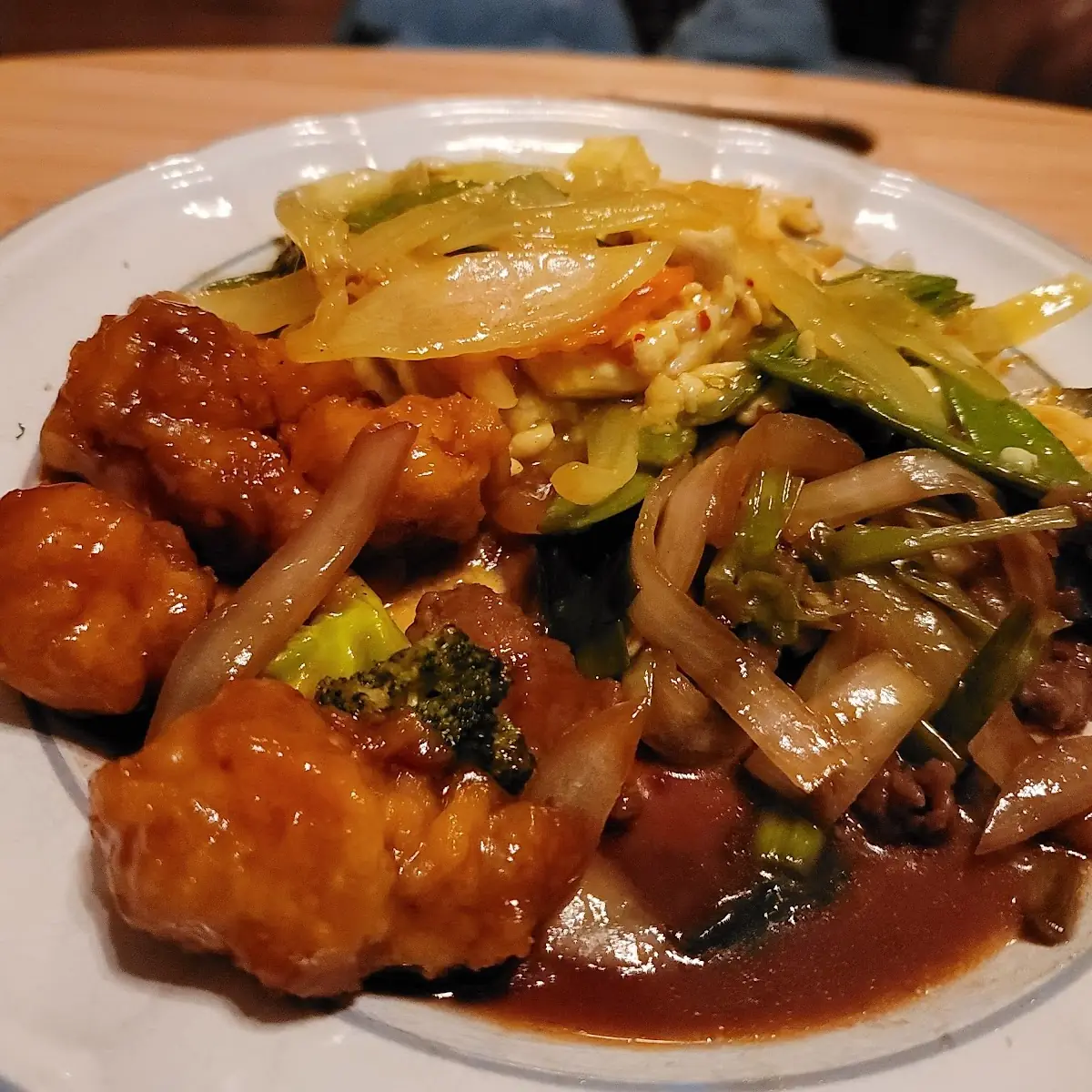 Triple Delight in Garlic Sauce