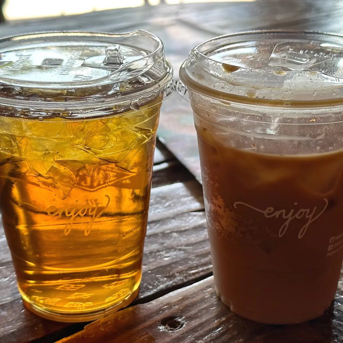 Iced Tea and Thai Iced Coffee