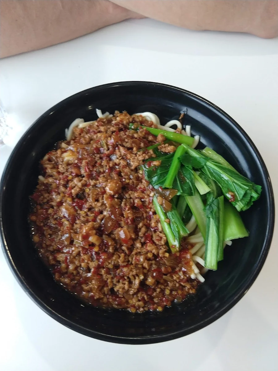 Spicy Chilli Pork Mince with Noodles, Dumpling Go Go