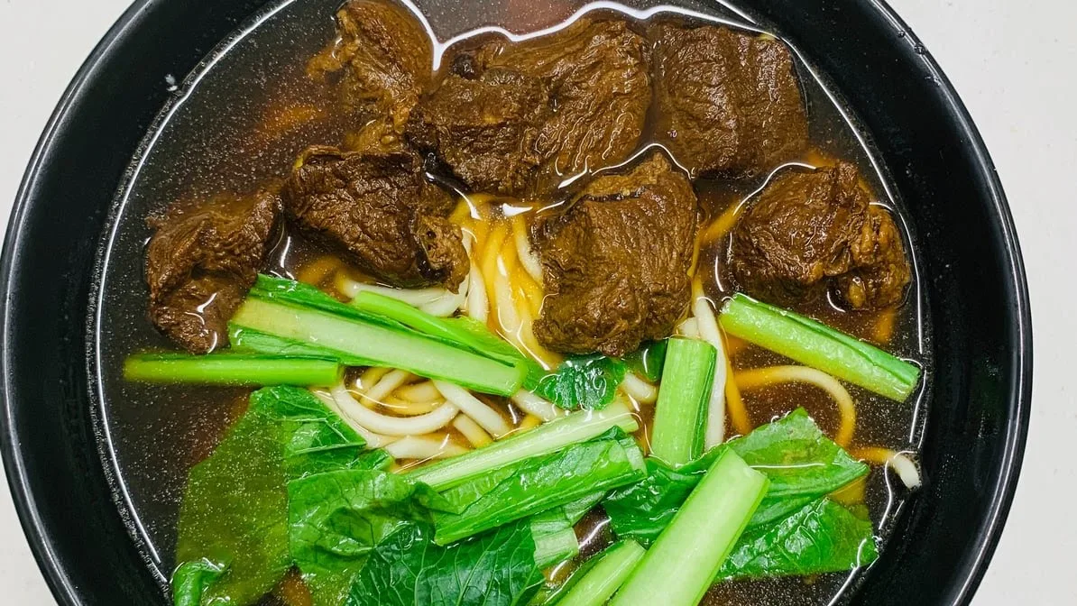 Taiwan Beef Noodle Soup, Dumpling Go Go