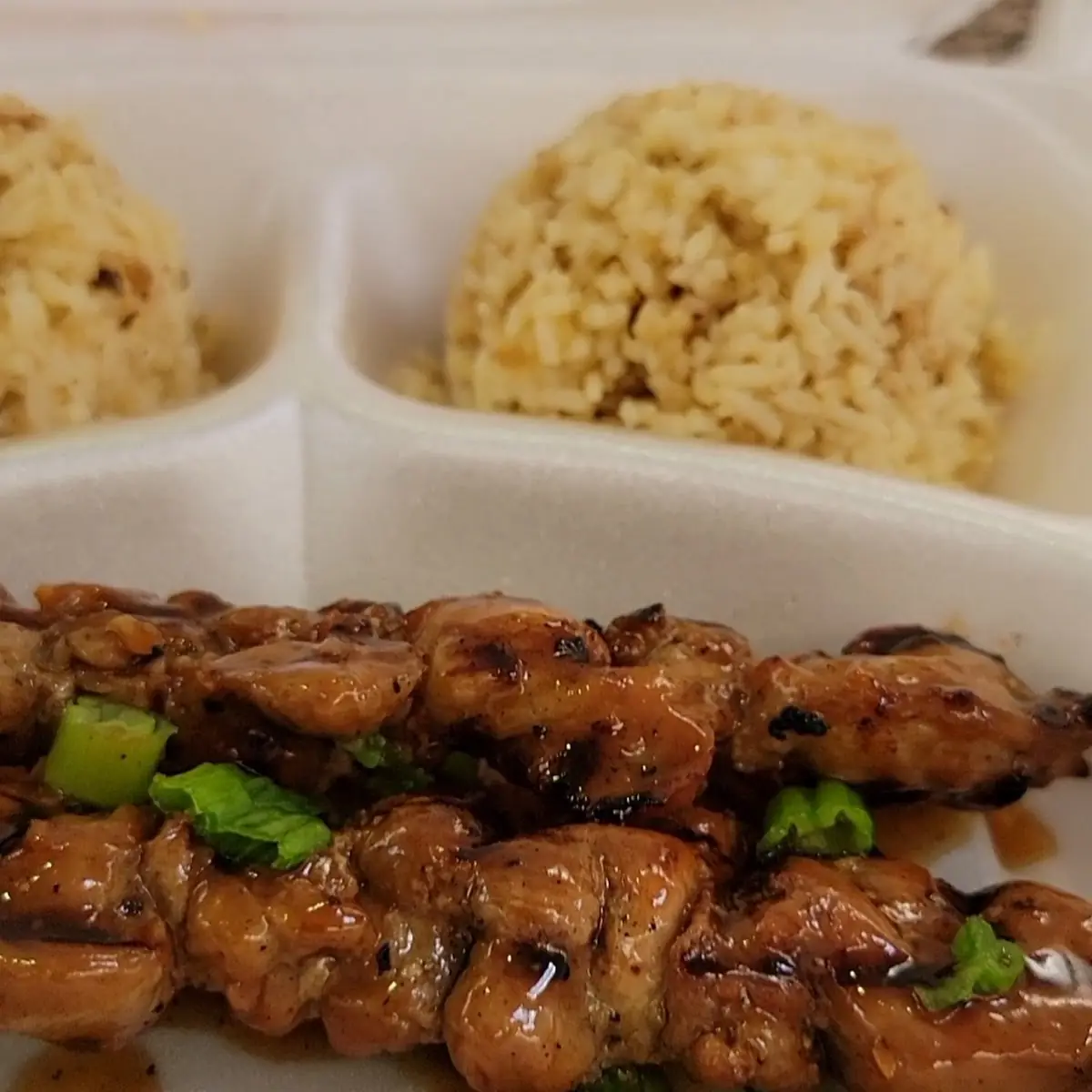 BBQ Chicken screwers combo with  rice & lumpia