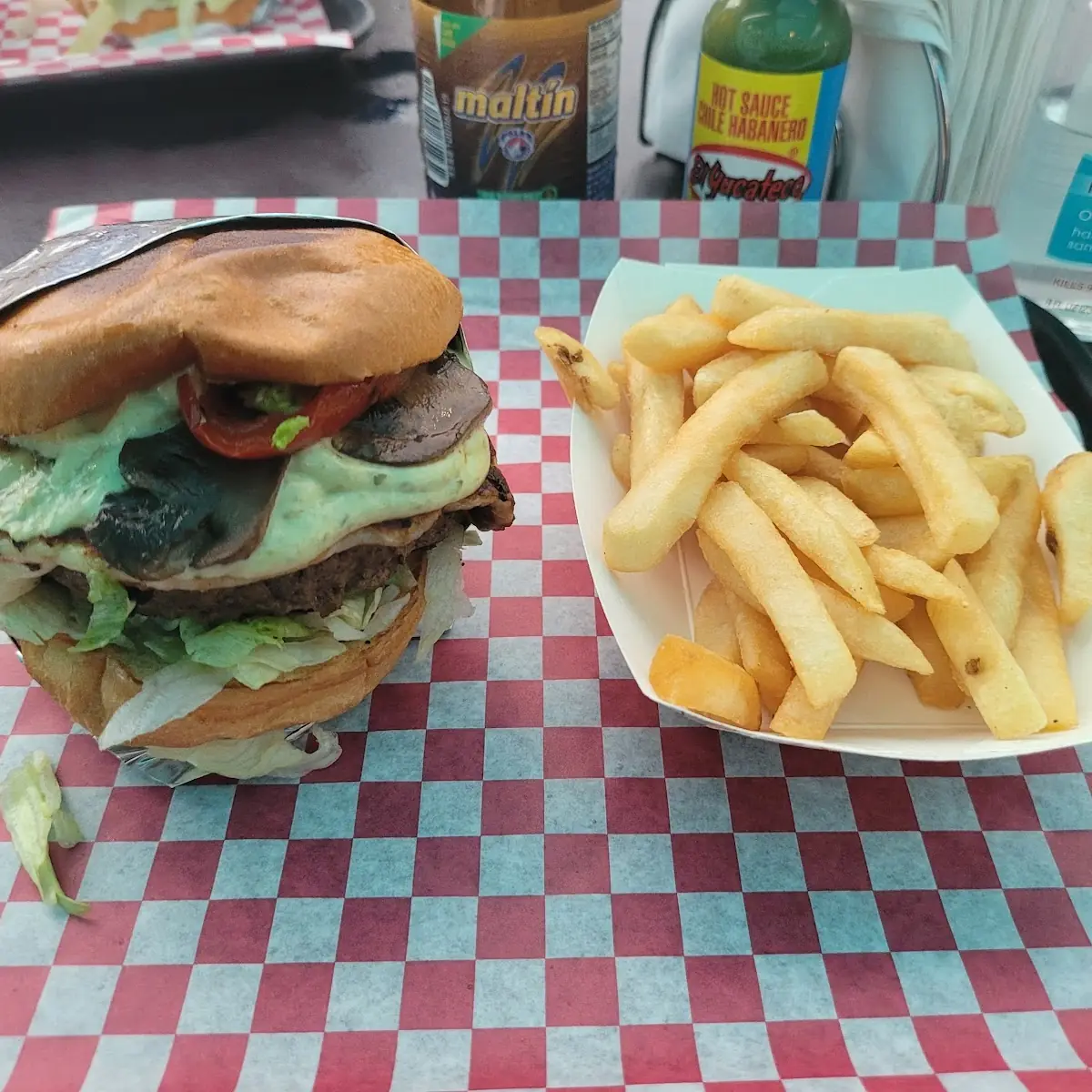 Queen Burger