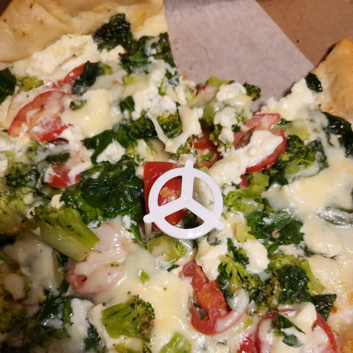 White Supreme Pizza